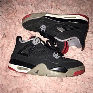 Jordan 4
